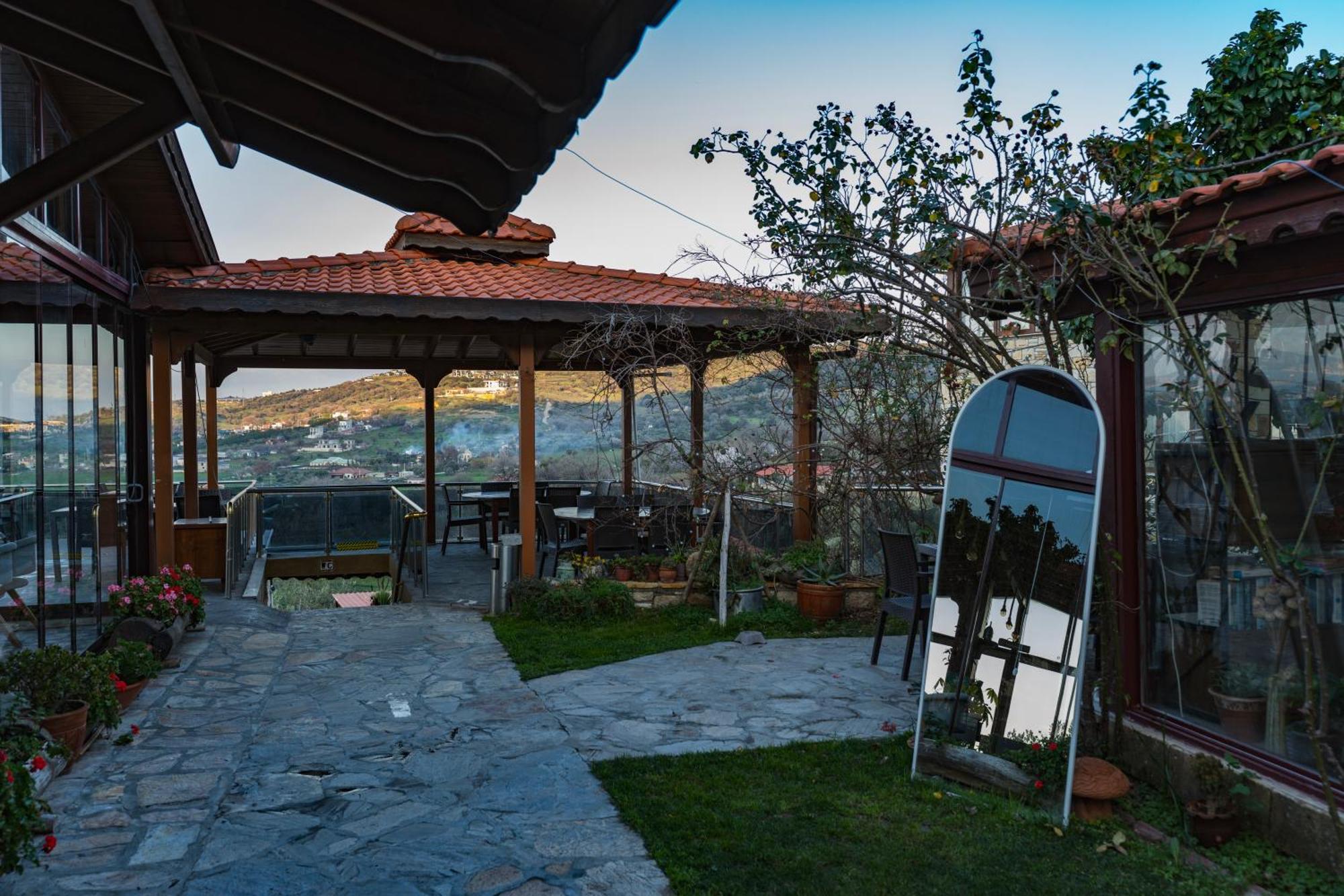 Kozbeyli Konagi Hotel Yenifoca Luaran gambar