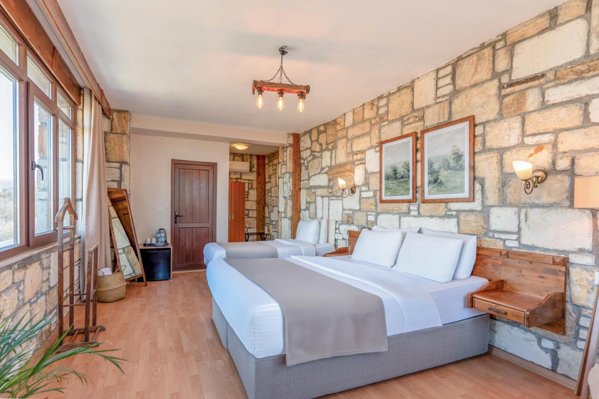 Kozbeyli Konagi Hotel Yenifoca Luaran gambar