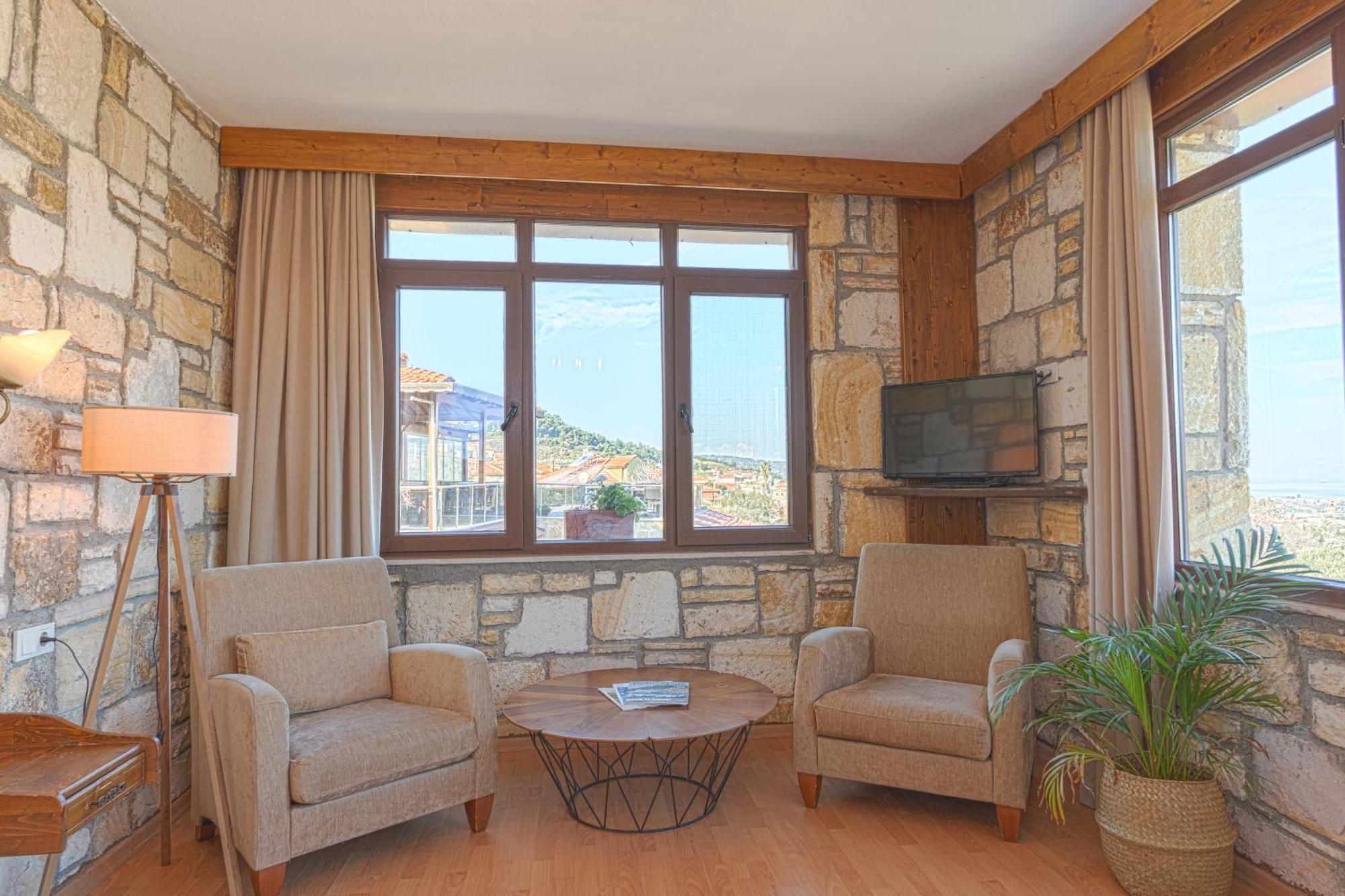 Kozbeyli Konagi Hotel Yenifoca Luaran gambar